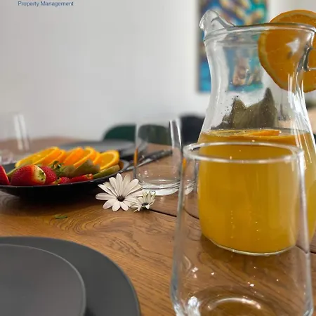 Laura's Cozy Apartment Larnaka