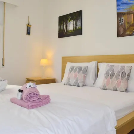 Laura's Cozy Appartement