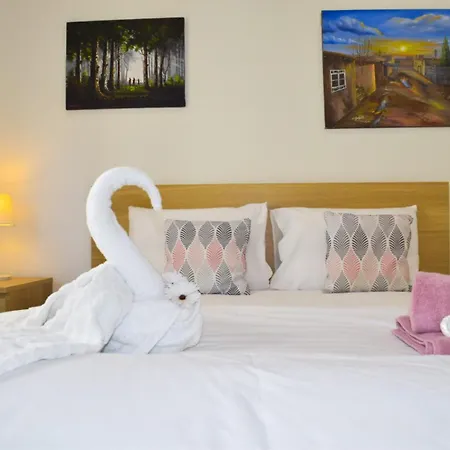 Laura's Cozy Apartment *