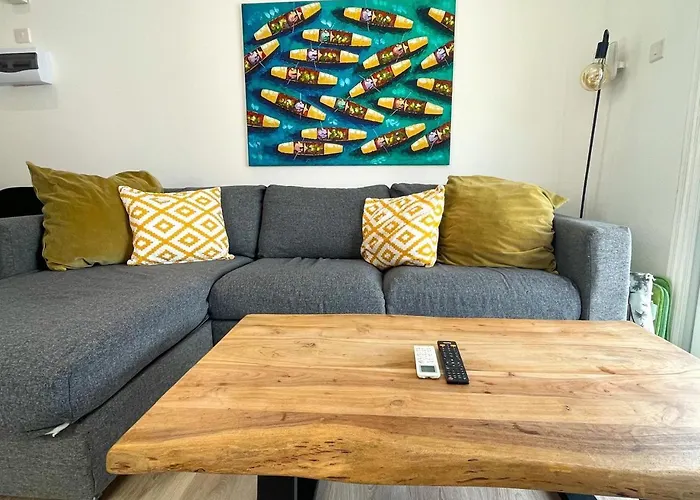 Laura's Cozy Appartement Larnaca